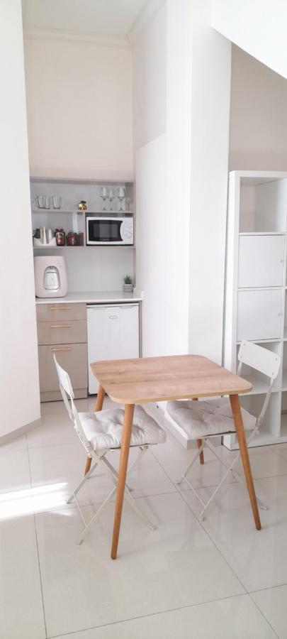 Regina'S Place Or Akiva Kültér fotó