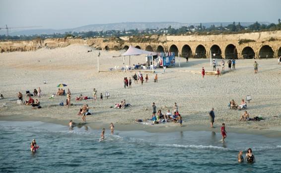 Regina'S Place Or Akiva Kültér fotó